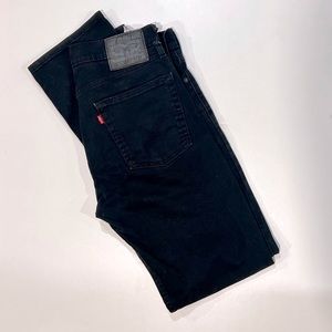 Black Levi 513’s — 32x34